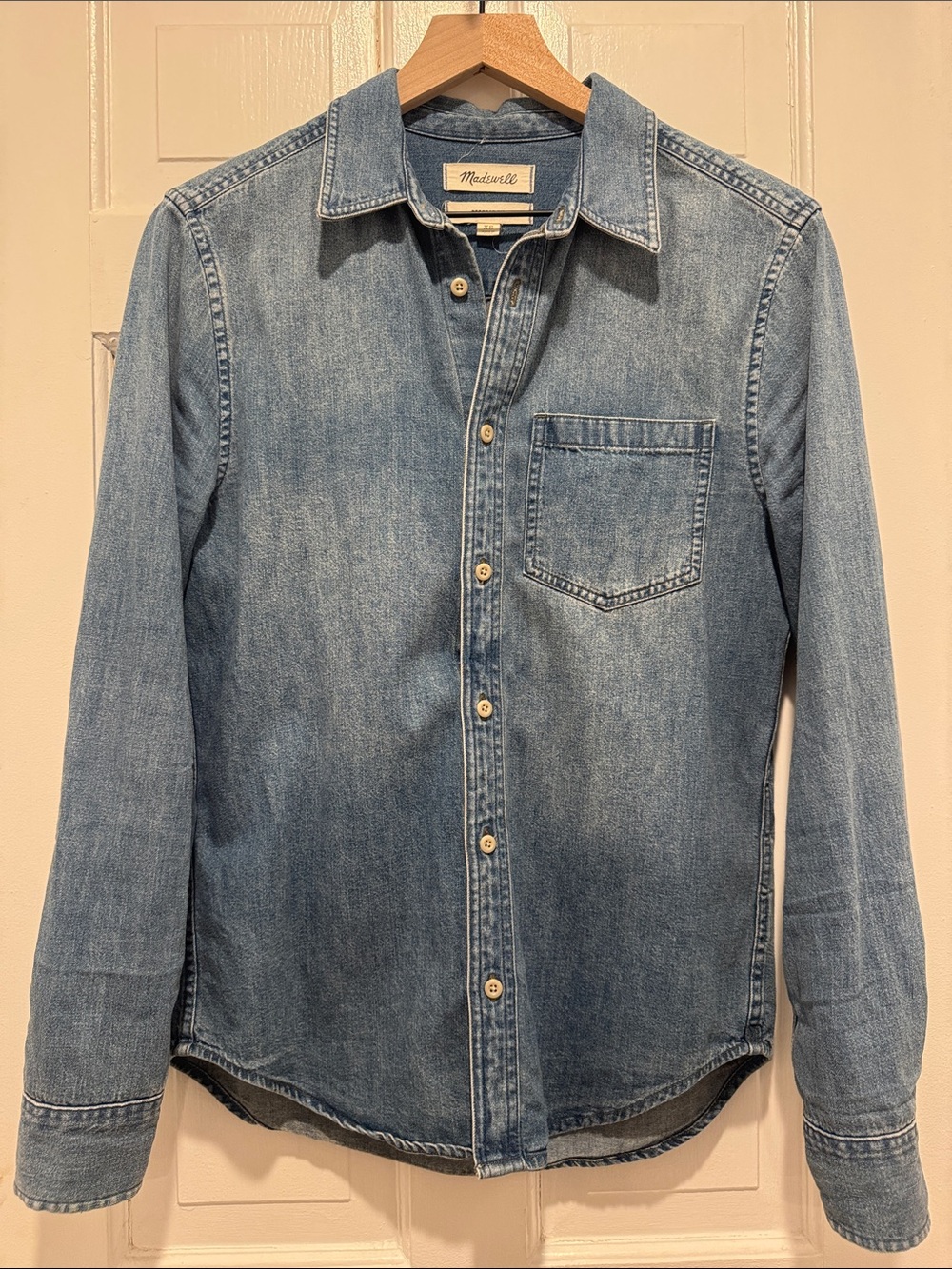 Madewell Perfect Fit Chambray Shirt